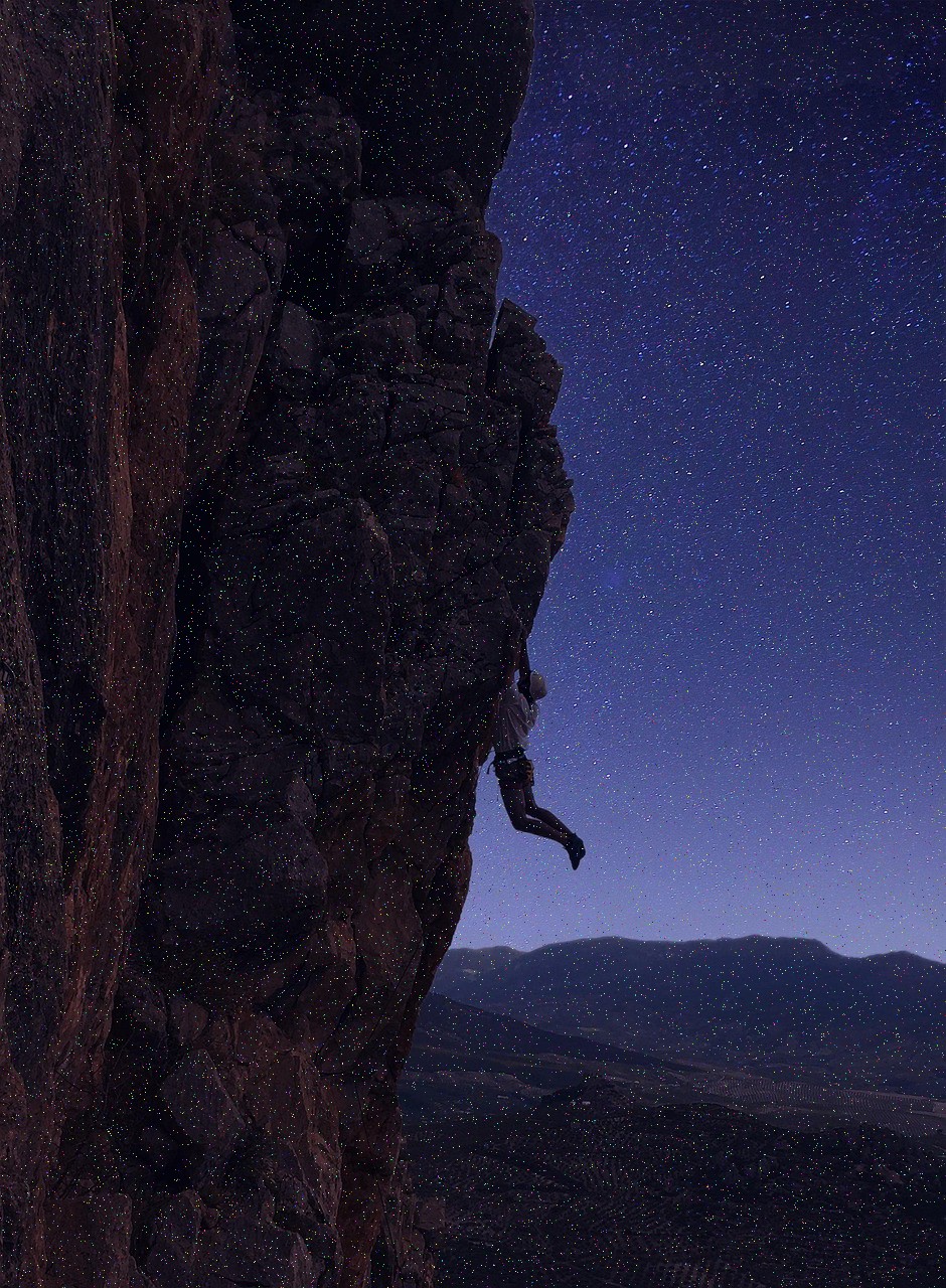 تصویر خبر: همه سیگار تعارف کردم. سراپا همکاری و همدردی.